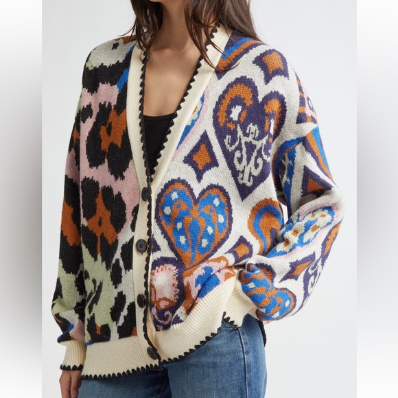 NEW FARM Rio Mixed Hearts Ikat Cardigan - Picture 4 of 8